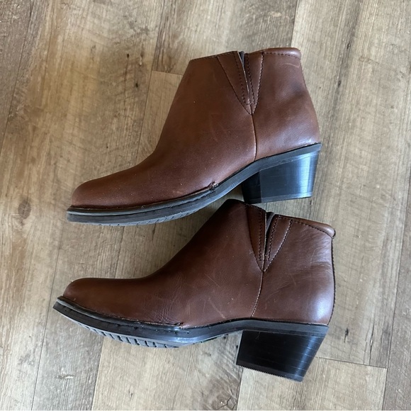 Double HH Smooth Leather Booties - Picture 4 of 10